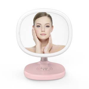 Mirror lamp with wireless charger